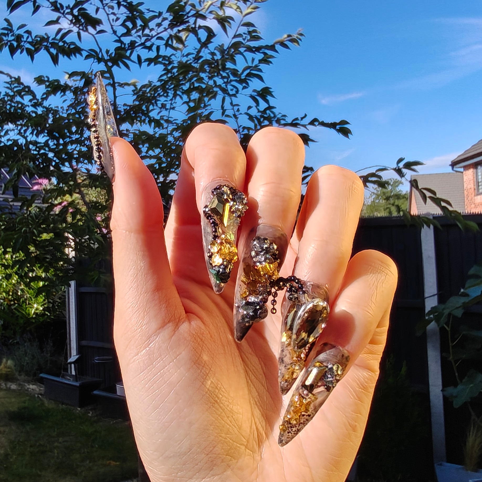 Never be the same Black